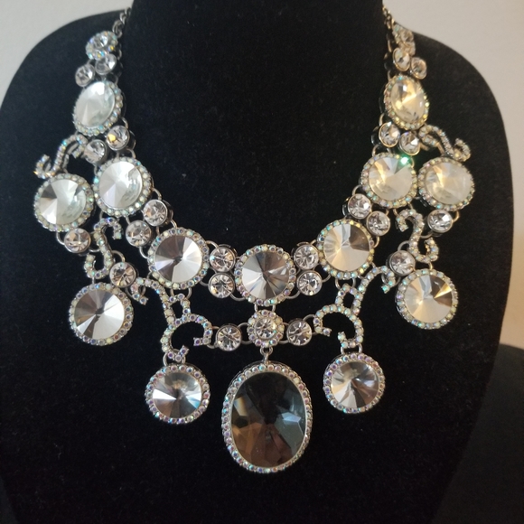 Cache Mirrored Rhinestone Statement Necklace NWT - Picture 9 of 11